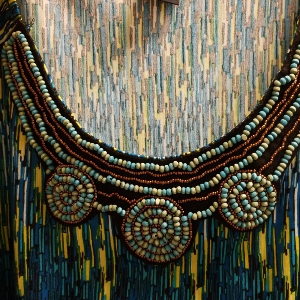 Top - Picture 3 of 5